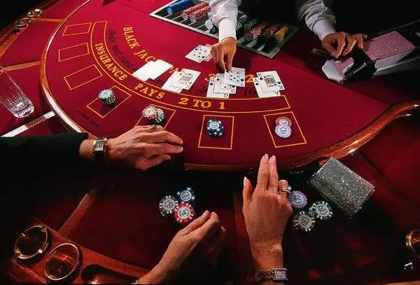 Proses verifikasi akun big7777 dengan unggahan dokumen identitas
